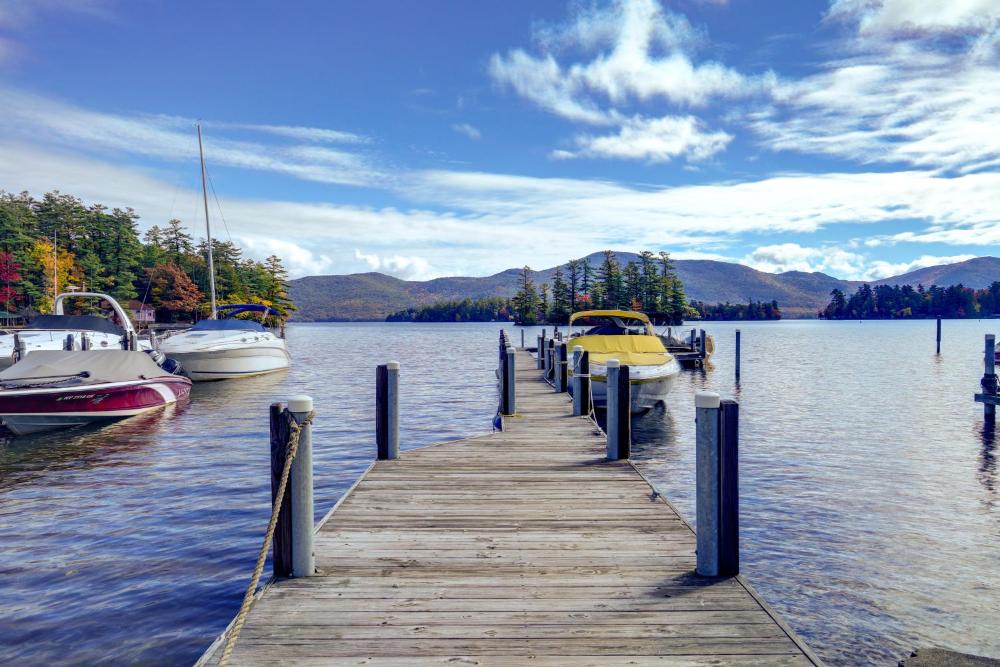 Lakefront Adirondacks Home Fish, Hike, Ski!